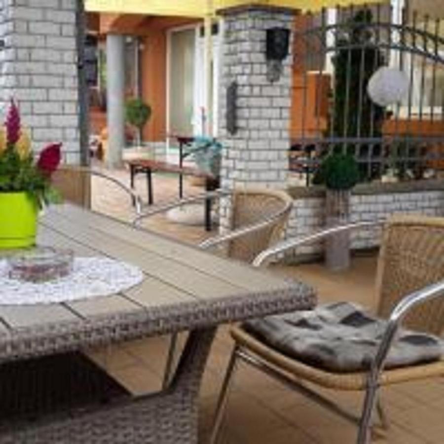 Farao Vendeghaz Hotel Zalaegerszeg Ngoại thất bức ảnh