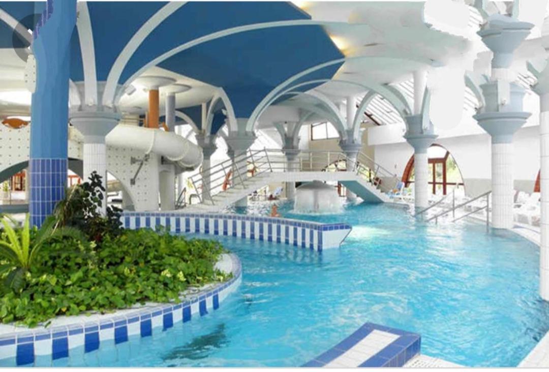 Farao Vendeghaz Hotel Zalaegerszeg Ngoại thất bức ảnh