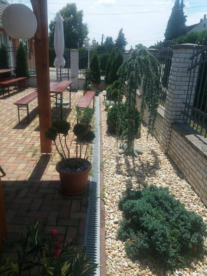 Farao Vendeghaz Hotel Zalaegerszeg Ngoại thất bức ảnh