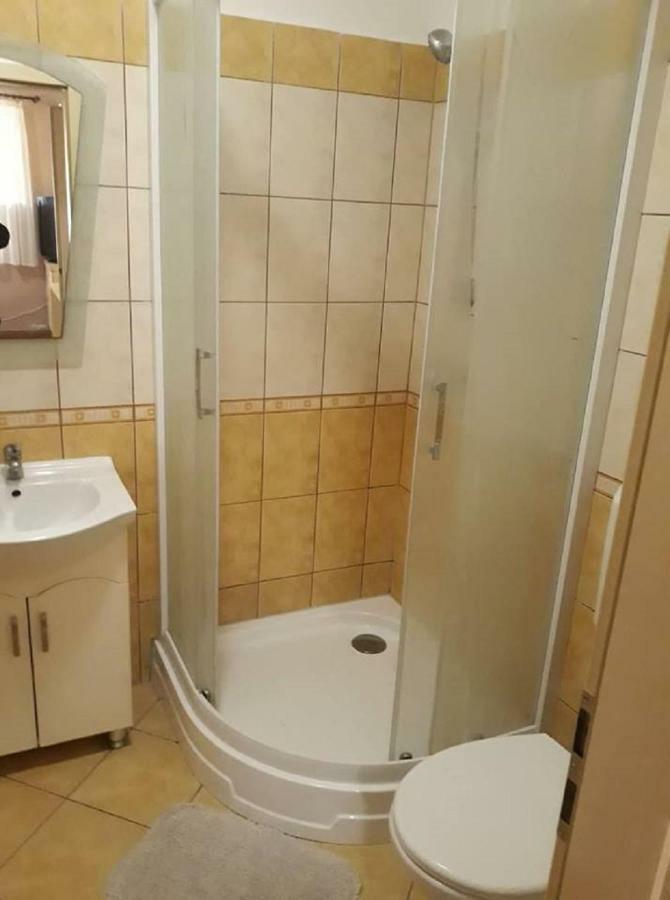 Farao Vendeghaz Hotel Zalaegerszeg Ngoại thất bức ảnh